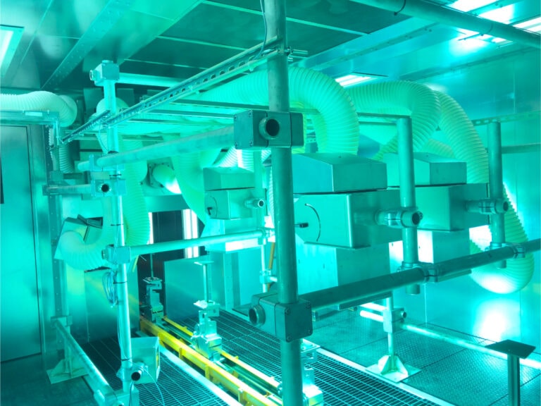 System construction — UV system interior view 5