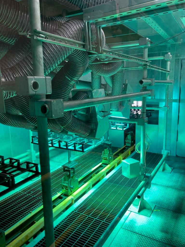 System construction — UV system interior view 1